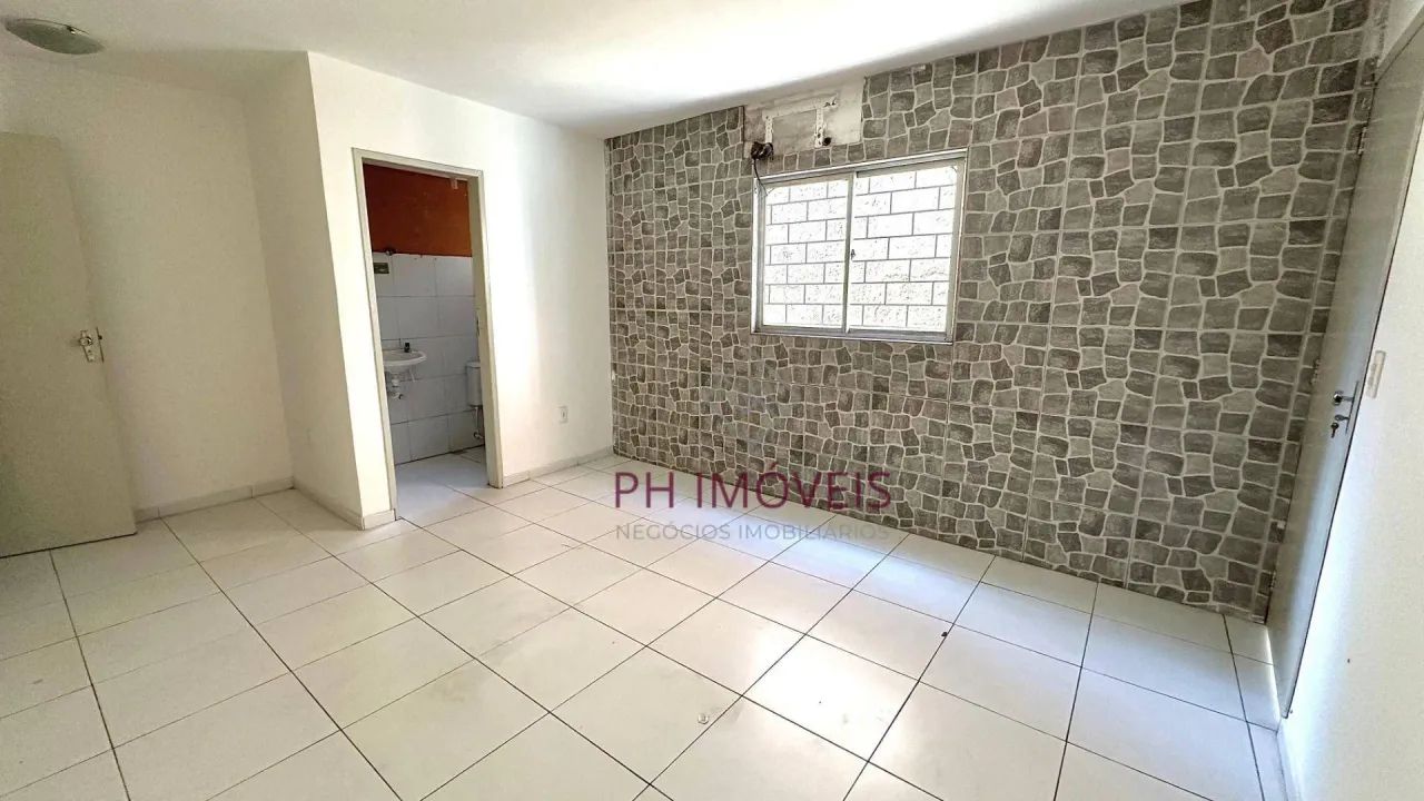 Prédio Comercial com 9 salas - Disponível para Locação no Bairro do Farol - Foto 4