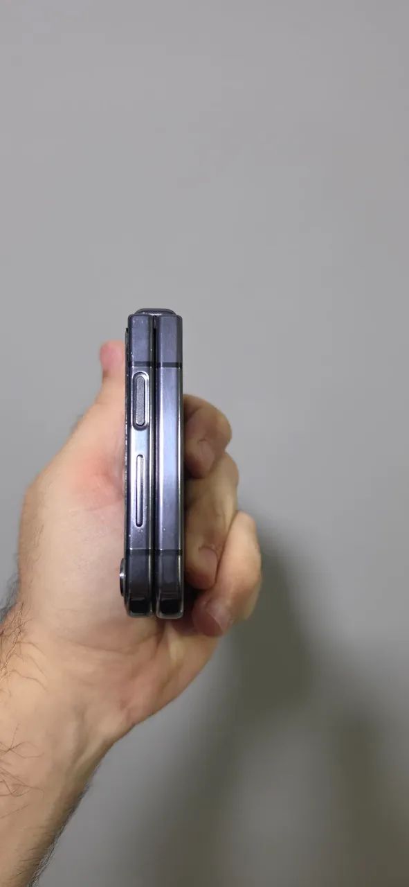 Z-Flip 5 - Foto 4