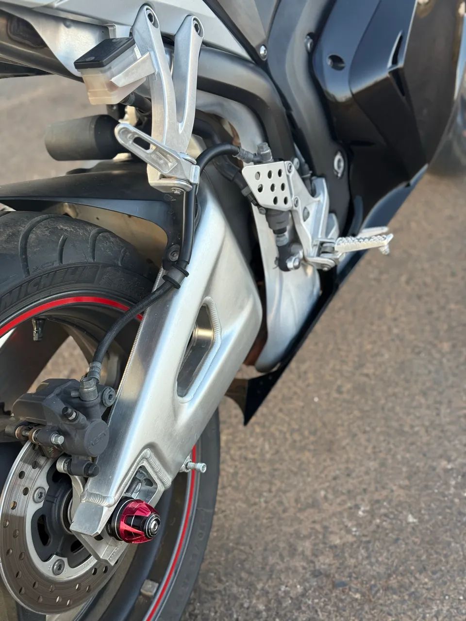CBR RR 600 - Foto 3