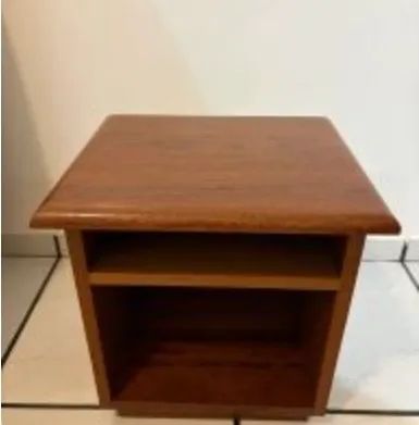 Mesa de cabeceira 