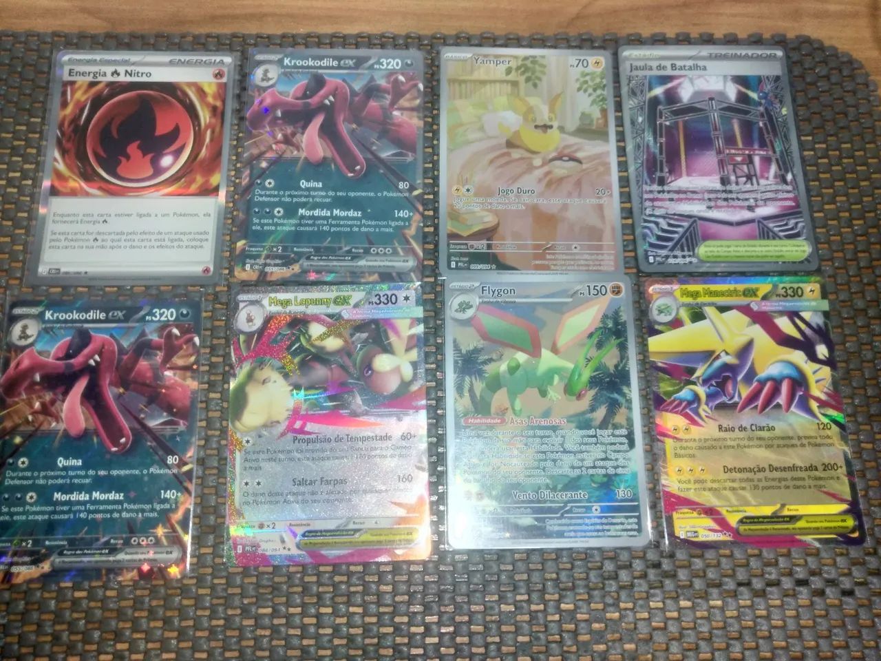 Pacote de Cartas Pokémon Foil (todas)