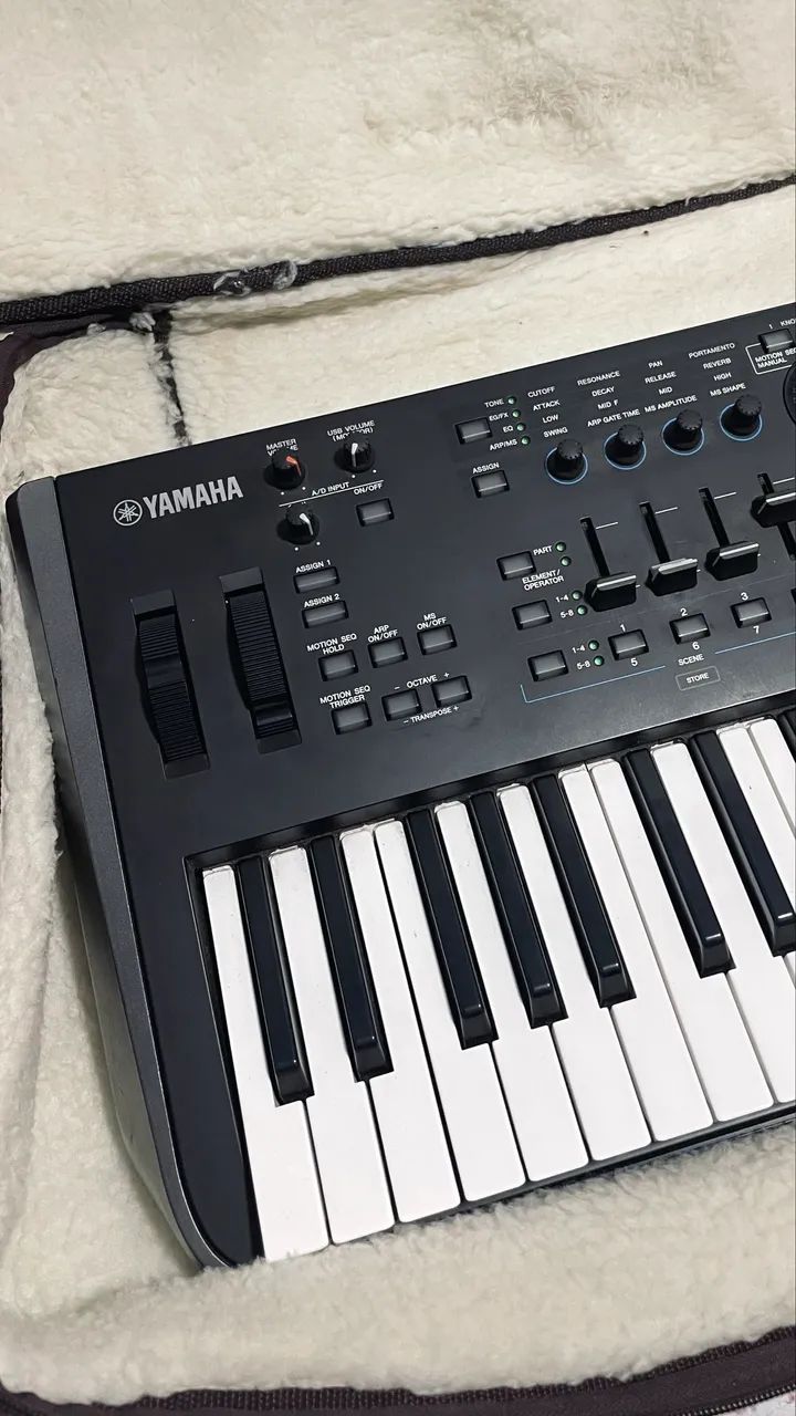 Teclado Yamaha MODX 6 (Aceito Cartão) - Foto 2