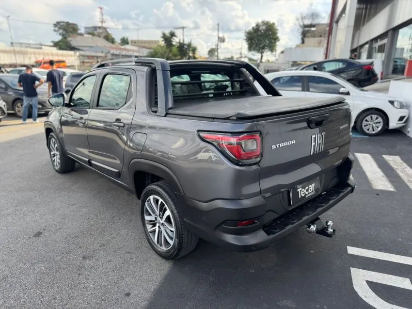 Fiat Strada Volcano 1.3 Flex 8V CD 2023 - Foto 4