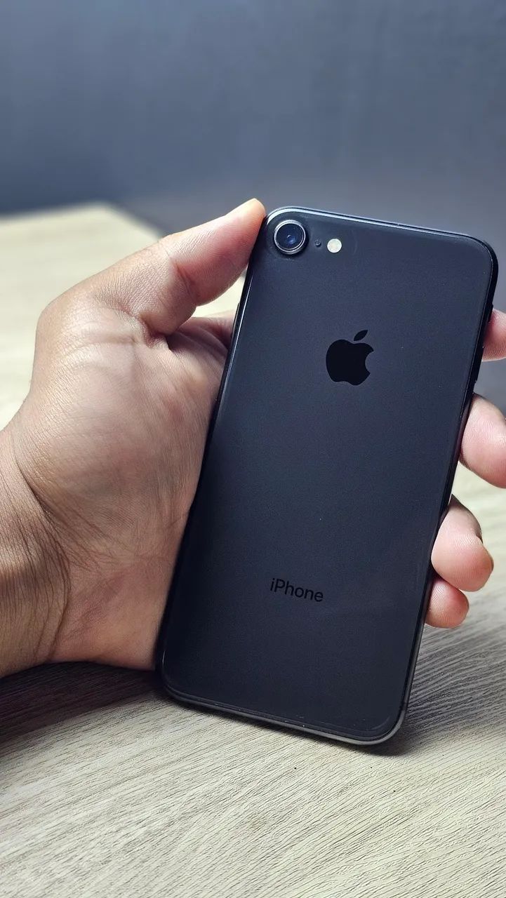iPhone 8 64GB Conservado (Touch ID Ok) - Foto 2