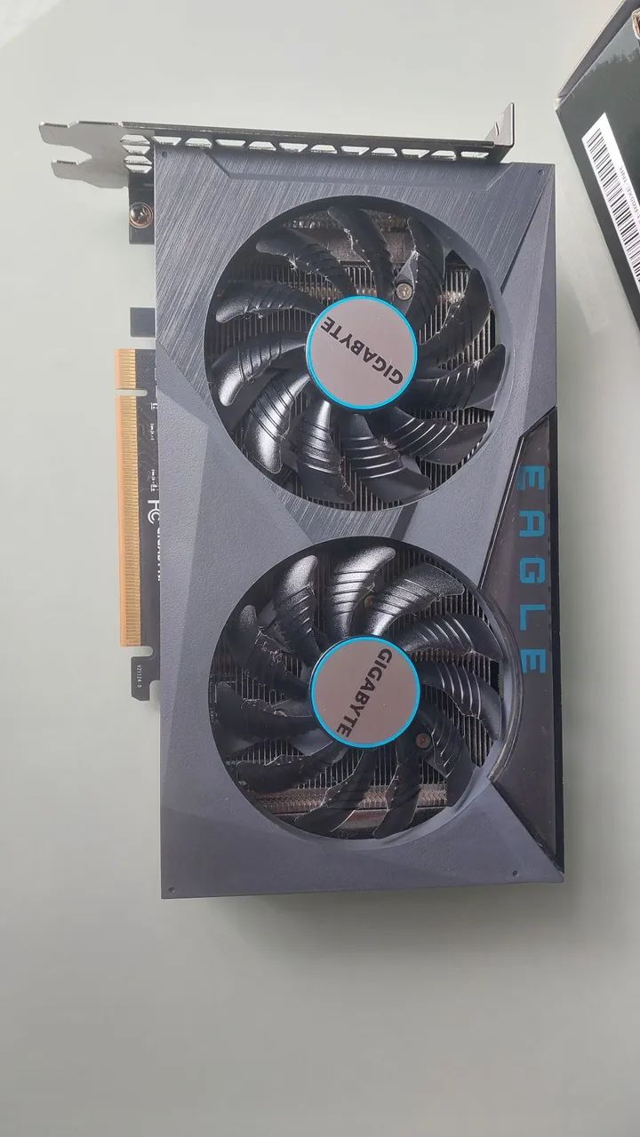 Placa de Vídeo AMD Radeon RX 6500 XT Gigabyte - Foto 5