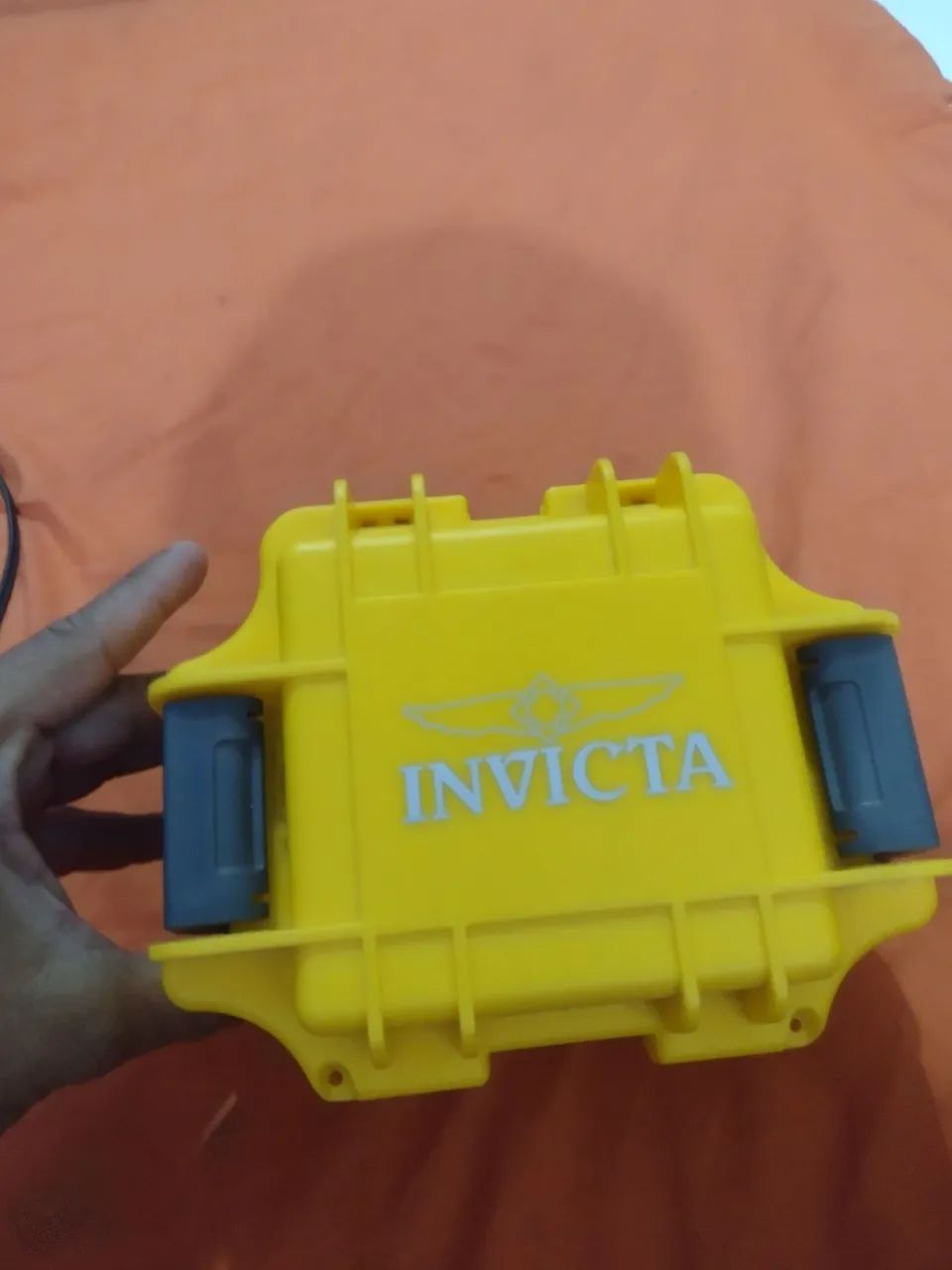 Caixa de relógio invicta  - Foto 3