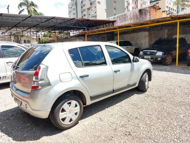 Sandero - Foto 2