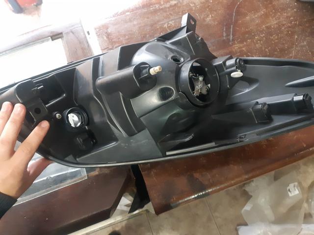 Farol sandero cinza 2012 2015 - Foto 2