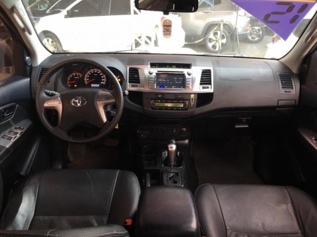 TOYOTA HILUX 3.0 SRV 4X4 CD 16V TURBO 2015 - Foto 4