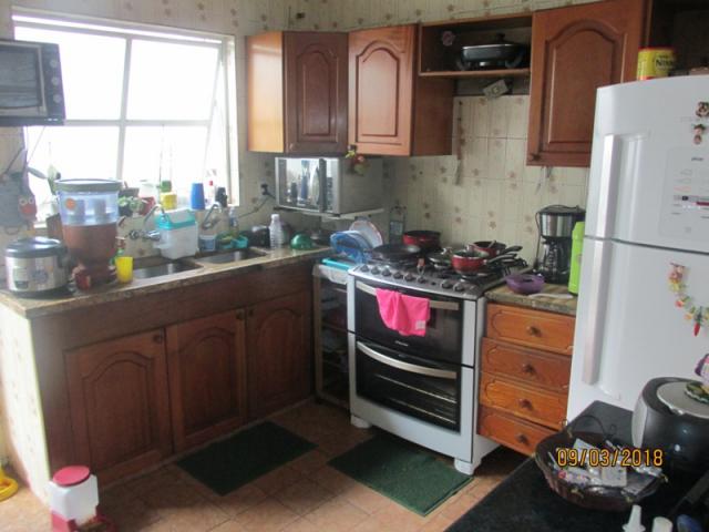 Rm imóveis vende. casa no melhor ponto do bairro, rua plana, casa estilo colonial, janelas - Foto 10