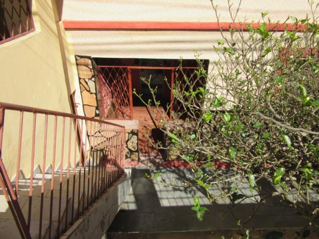 Rm imóveis aluga casa no caiçara! - Foto 13