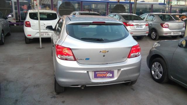 Gm - Chevrolet Onix - Foto 2