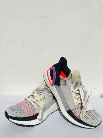 Tênis n38 adidas ultraboost 19 original - Foto 3