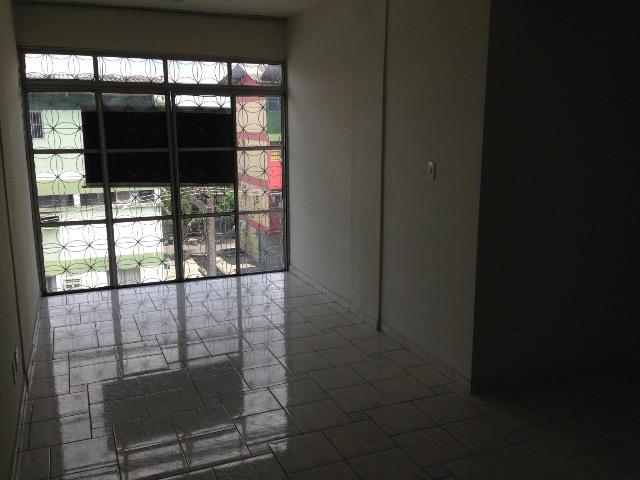 Vendo apartamento Cj. Ayapuá com 2 quartos