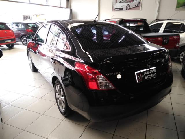 NISSAN VERSA 1.6 S FLEX 2012 - Foto 4