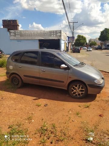 Scenic ano 2000