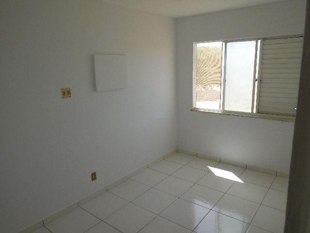 Apartamento Condomínio Jardim Vitória 2º Andar - Foto 2