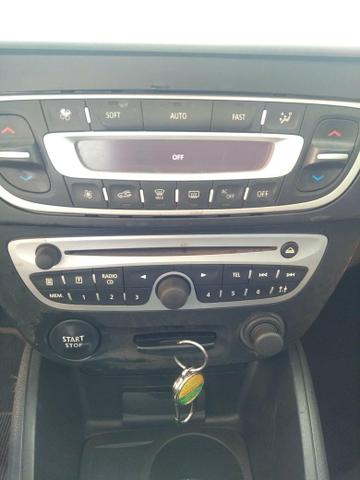 Fluence Dinamique completo com teto solar - Foto 8