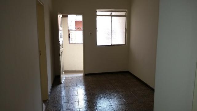 M3 - Grajaú - 3 Quartos - 2 Banhos - Garagem - 10 min. do Centro - Foto 8
