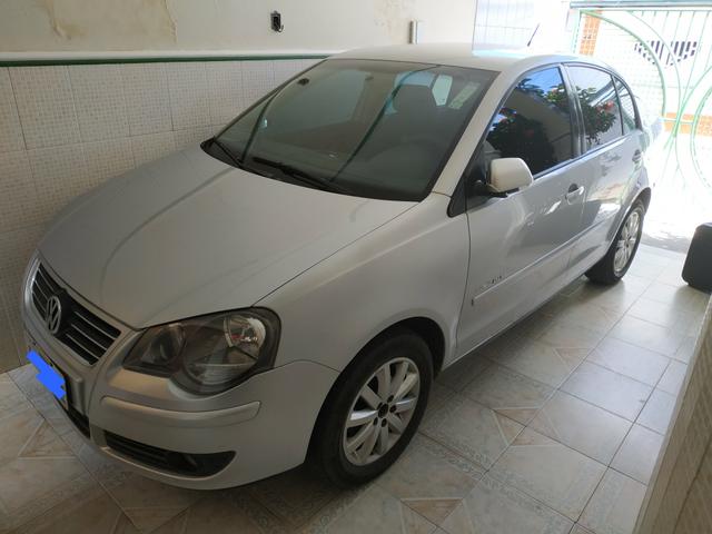 Polo Sedan Comfortline 1.6 - Foto 14
