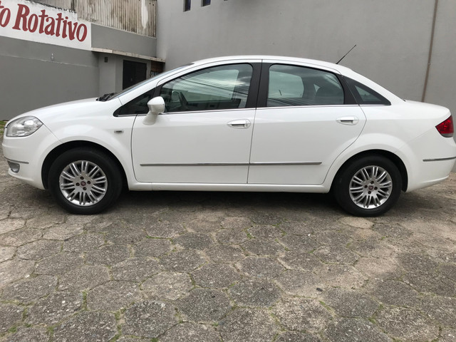 Fiat linea 2014 completo