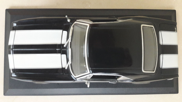 Chevrolet Camaro - Escala 1:18 - Foto 4