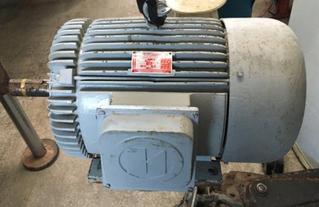 Motor elétrico de duas velocidades 12,5cv/7,5cv
