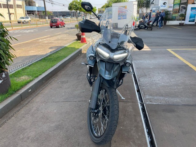TRIUMPH TIGER 800 XCA 2019 MOTO MUITO NOVA