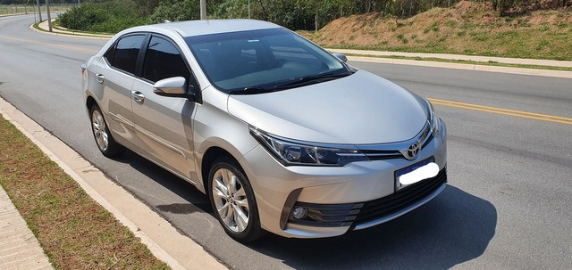 COROLLA XEI 2018 60 MIL KM
