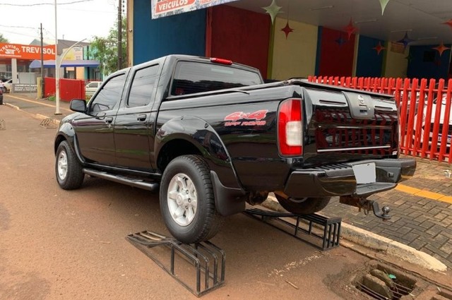 FRONTIER    4X4 2.8    2007