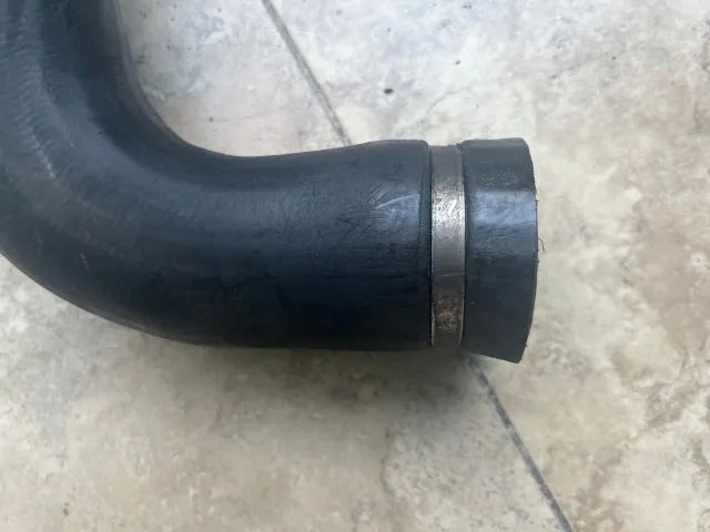 mangueira radiador intercooler iveco daily 35s14 euro 3 original - Foto 6