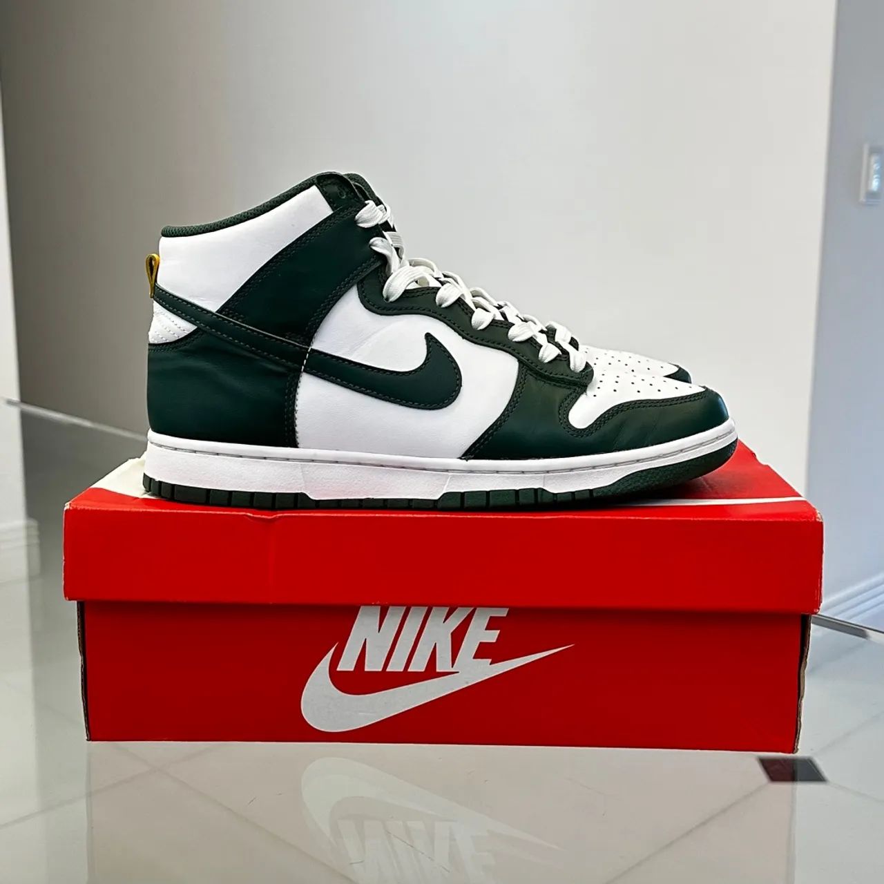 Tênis Nike Dunk High Noble Green Verde e Branco Original