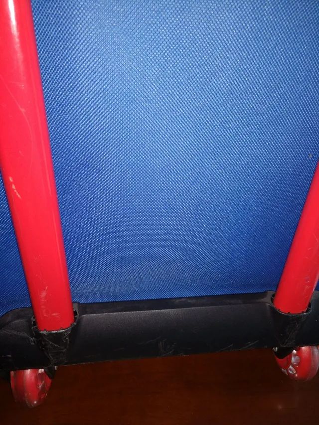 Mochila escolar com rodinhas homem aranha Marvel - Foto 3