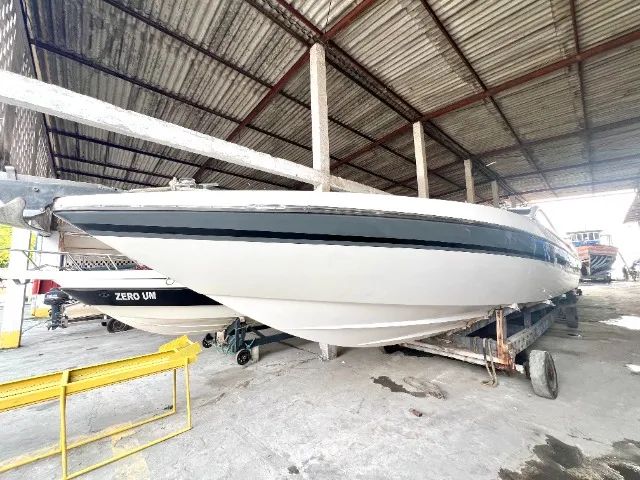 Lancha Excalibur 39 | Retrofit 2024 | Motores novos | Pintura | Zerada - Foto 4