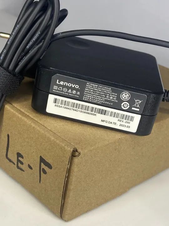 Fonte de Alimentação para Notebook Lenovo