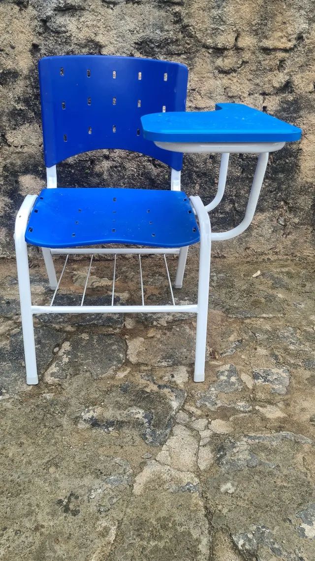 Cadeira escolar adulto em polipropileno canhota - Foto 5