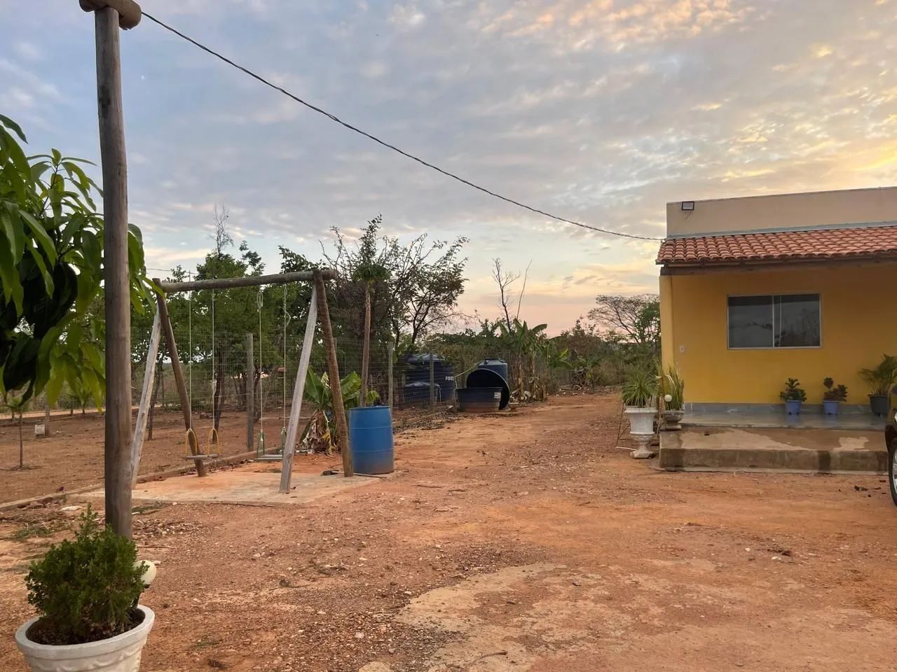 VENDO Chácara com CASA NOVA e acesso TOTALMENTE ASFALTADO  - Foto 3