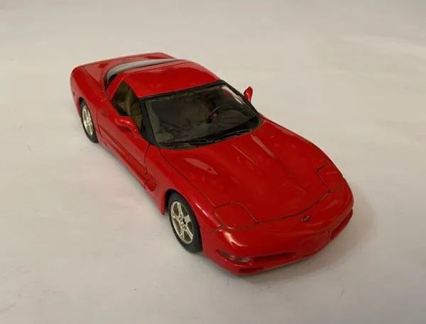 Miniatura Chevrolet Corvette 1997 Bburago 1/24