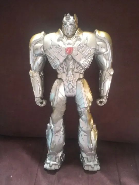 Boneco Transformers - Optimus Prime - Colecionável