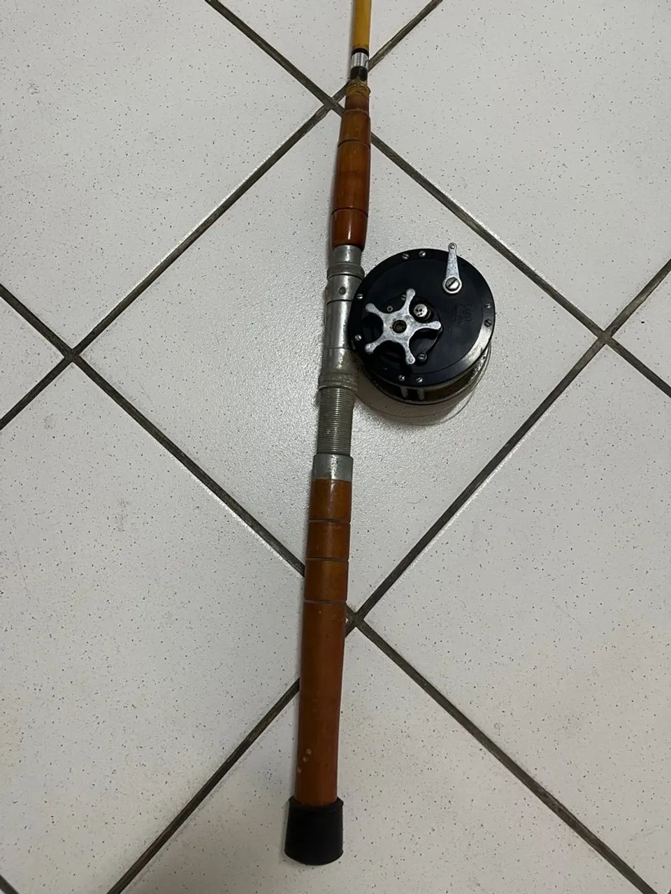 Varas de Pescar com molinete - Foto 3