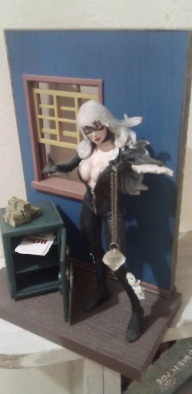 Action Figure Black Cat - Marvel Select Diamond Toys  - Foto 2
