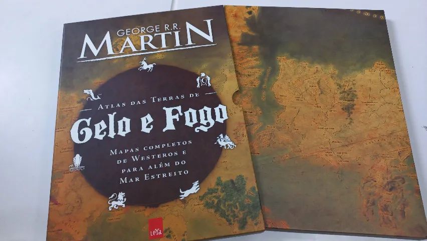 Atlas das terras de gelo e fogo (com capa dura para proteger os mapas)