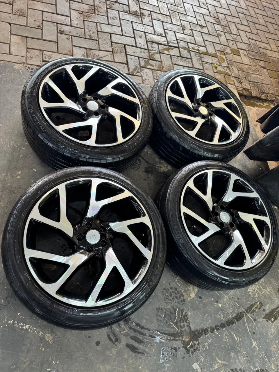 RODAS ARO 20