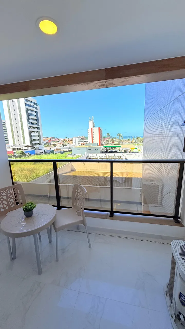 QUARTO E SALA MOBILIADO COM VARANDA