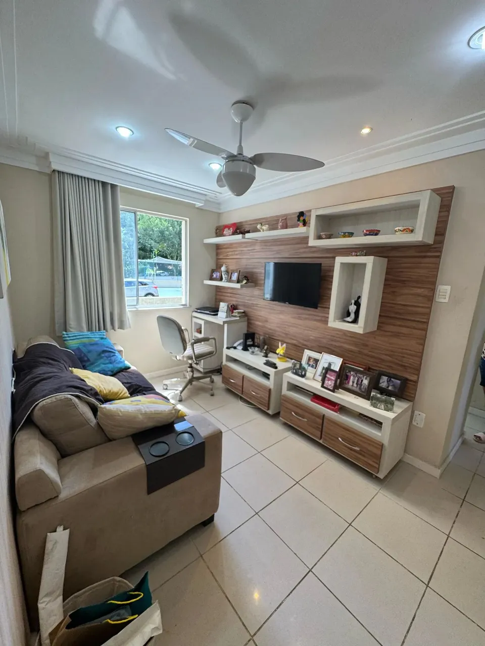 Apartamento a venda no itaigara com 3 quartos nascente e armarios