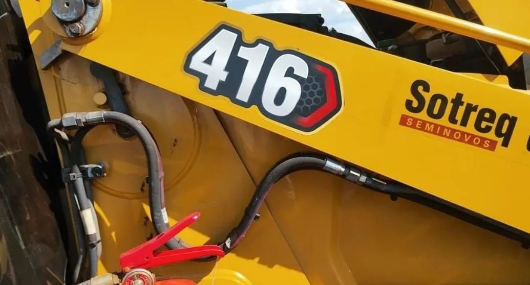 Retroescavadeira Caterpillar 416 4x4  2022 - Foto 5