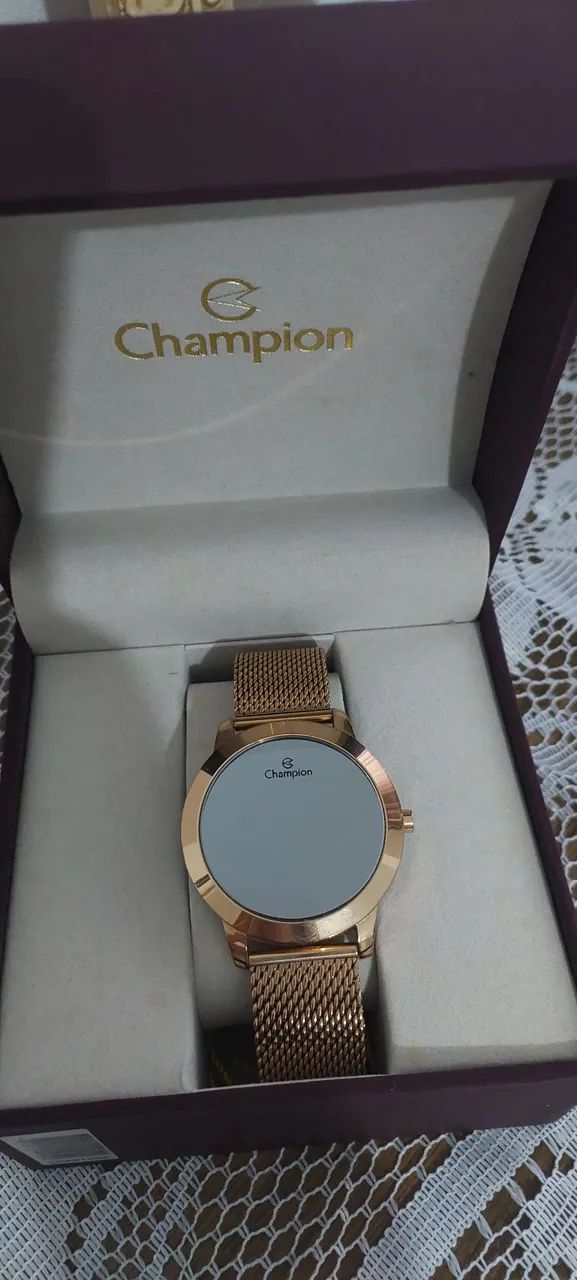 Relógio Digital Feminino Dourado/Rosé Usado - Foto 2