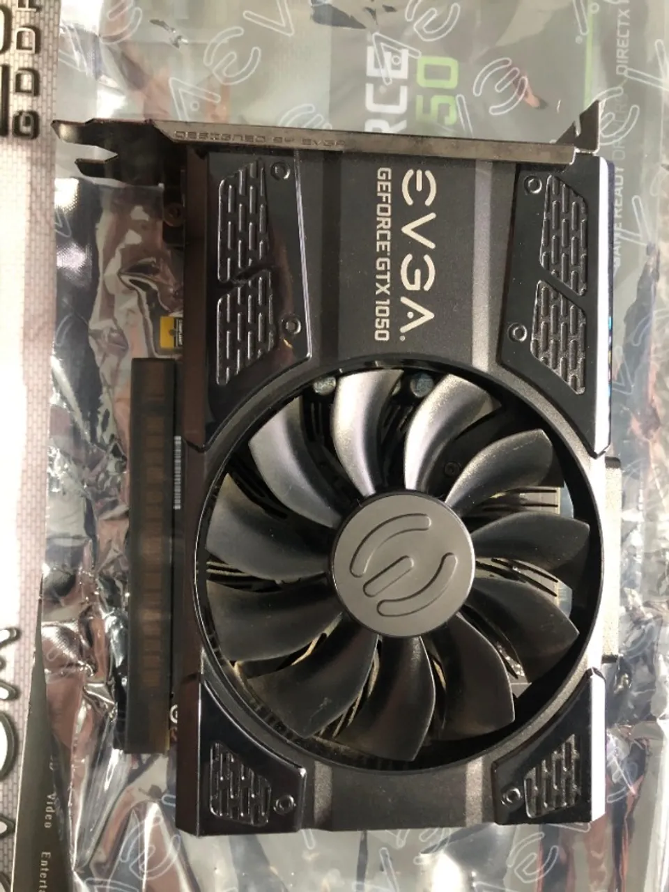 Placa de Vídeo Nvidia EVGA GTX1050 SuperClocked Gaming 2gb