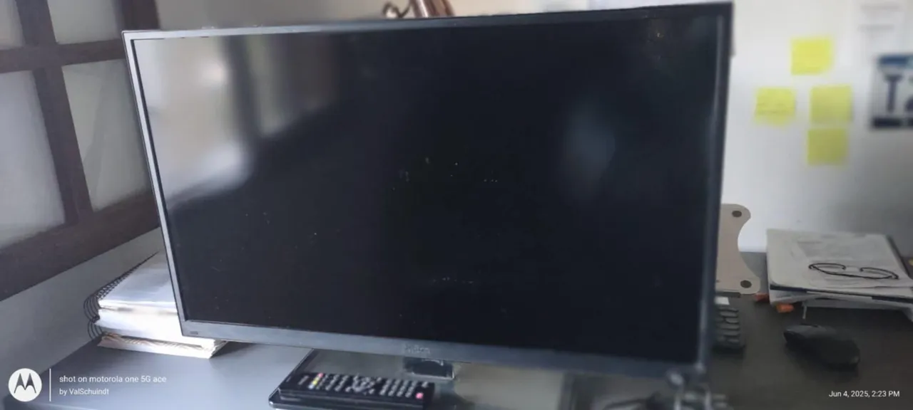 TV Philco 32"
