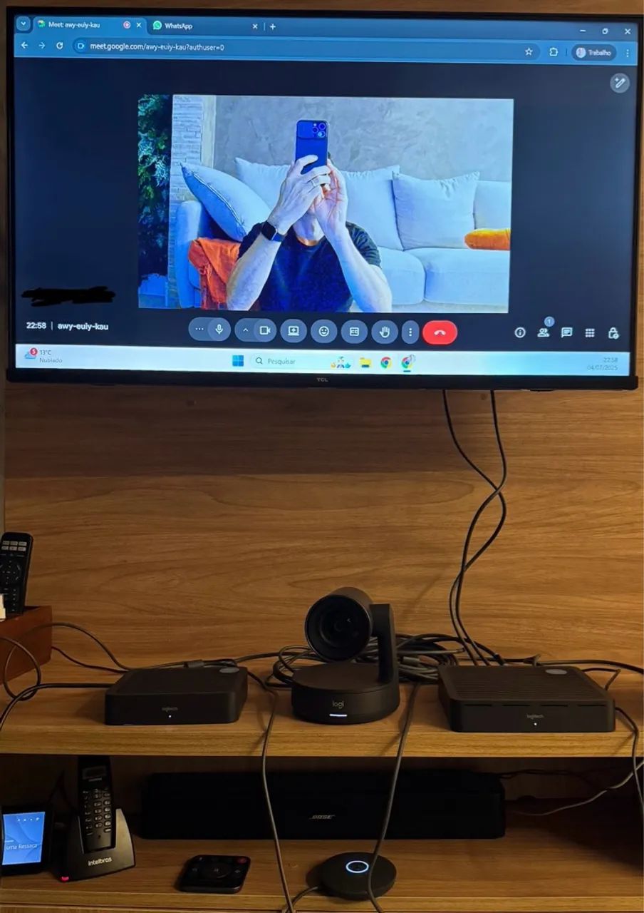 Sistema de videoconferência Logitech Rally - Foto 2